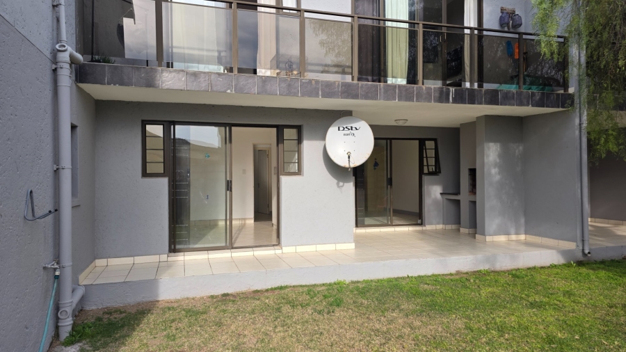 2 Bedroom Property for Sale in Hartenbos Central Western Cape